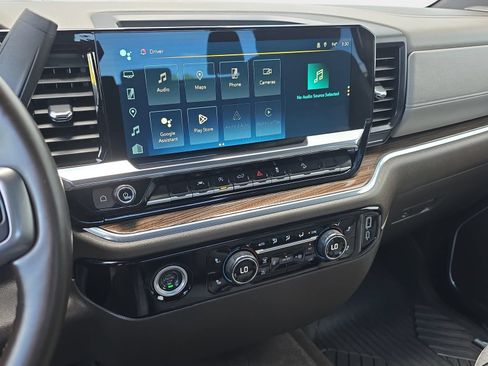 Used 2024 Chevrolet Silverado 1500 LT AWD/4WD image 22