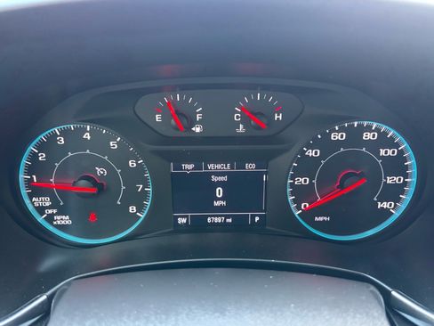 Used 2023 Chevrolet Equinox LS FWD image 12