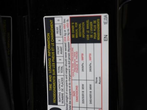 Used 2019 Nissan 370Z Touring RWD image 29