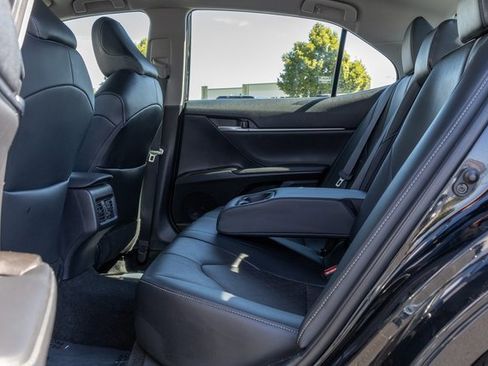 Used 2023 Toyota Camry XSE image 8