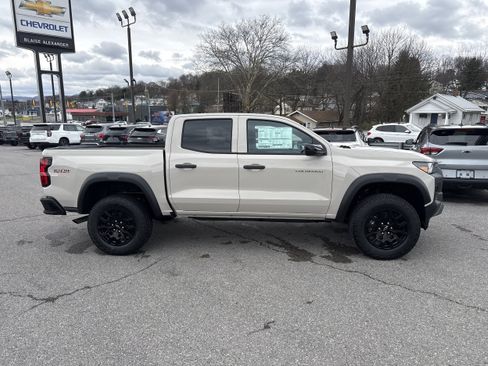 New 2026 Chevrolet Colorado Trail Boss image 2