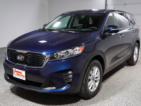 Used 2020 Kia Sorento LX FWD image 32