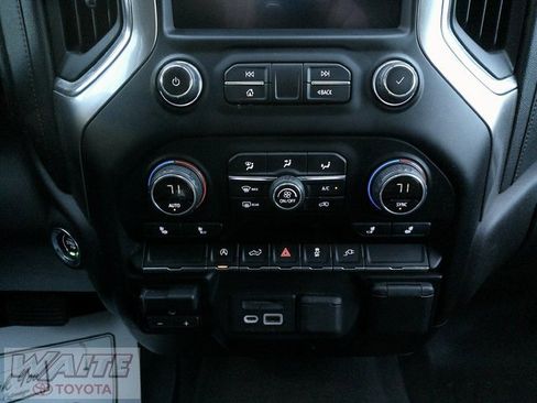 Used 2019 Chevrolet Silverado 1500 LT w/ All-Star Edition image 16