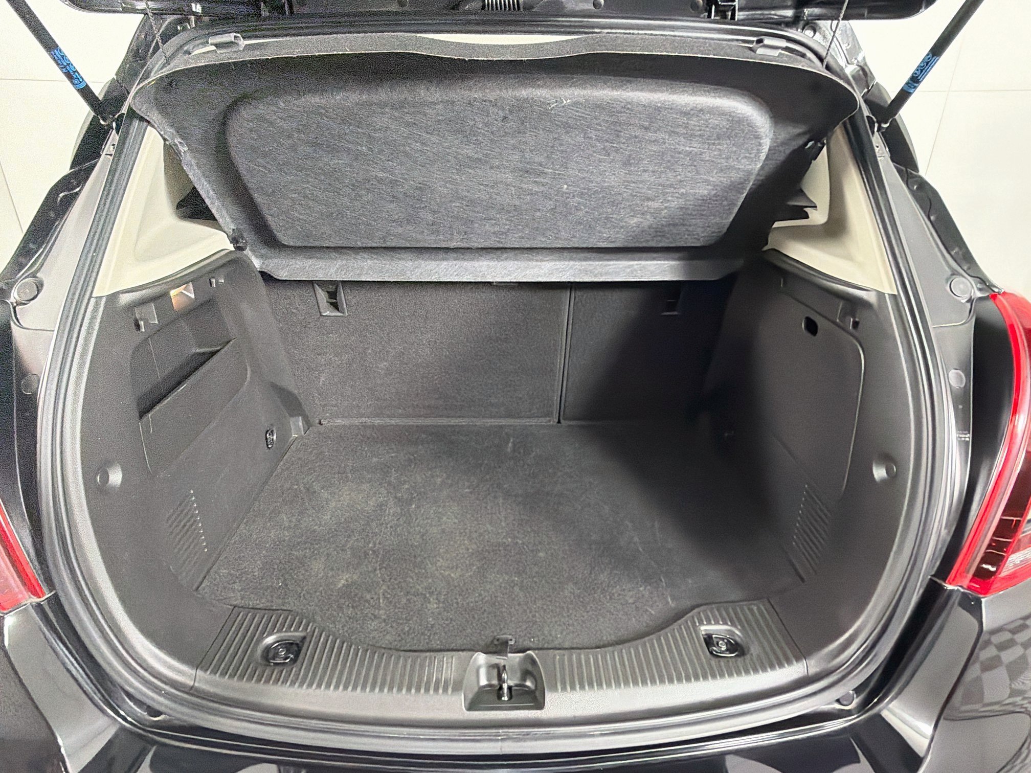Used 2019 Buick Encore Preferred FWD image 26