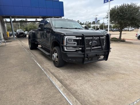 Used 2024 Ford F350 Lariat w/ Lariat Ultimate Package image 4