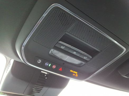 Certified 2025 Chevrolet Traverse RS FWD image 35
