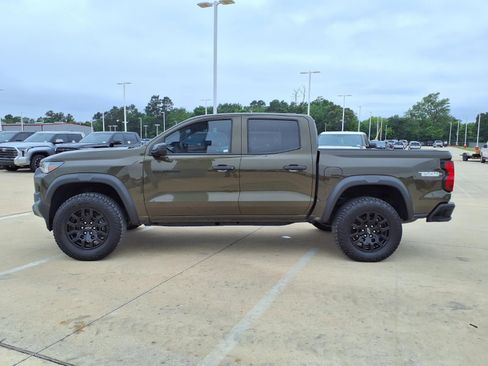 Used 2024 Chevrolet Colorado Trail Boss AWD/4WD image 8