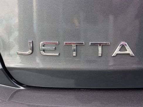 Used 2024 Volkswagen Jetta SE FWD image 54