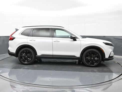 Used 2023 Honda CR-V Sport Touring image 9