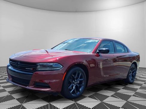 Used 2022 Dodge Charger SXT w/ Blacktop Package RWD image 22