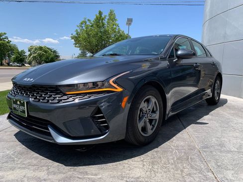 Used 2023 Kia K5 LXS FWD image 3