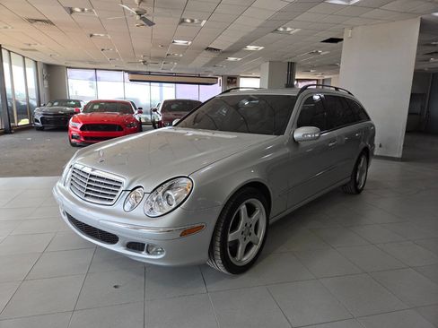 Used 2004 Mercedes-Benz E 320 Wagon image 3