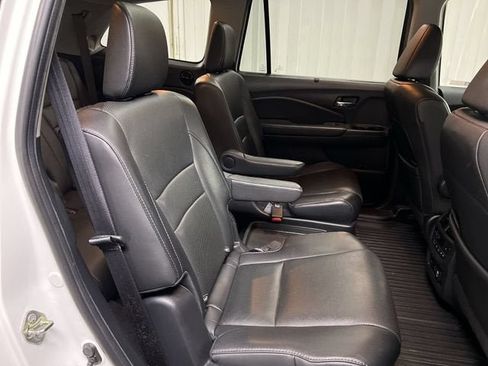 Used 2020 Honda Pilot Elite image 27
