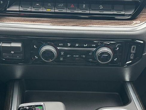 New 2026 Chevrolet Silverado 1500 LT Trail Boss w/ Convenience Package II image 22