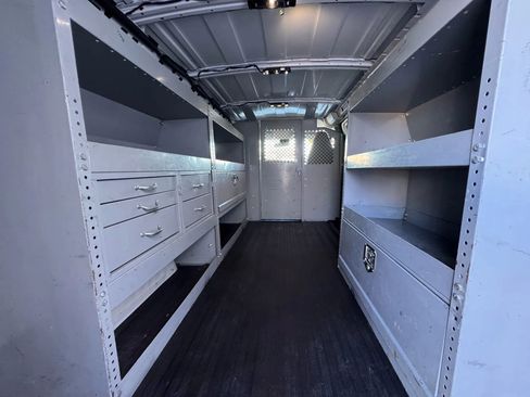 Used 2021 Chevrolet Express 2500 w/ Driver Convenience Package image 26