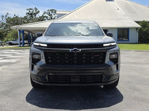 New 2026 Chevrolet Traverse RS w/ LPO, Floor Liner Package FWD image 8