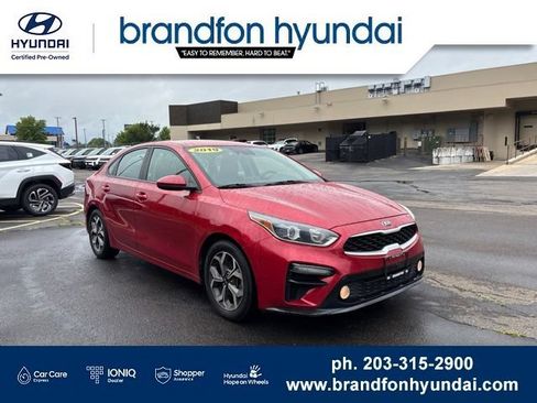 Used 2019 Kia Forte LXS FWD image 1