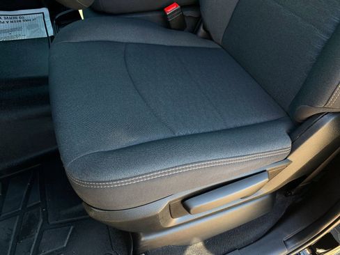 Used 2025 RAM 3500 Tradesman image 15