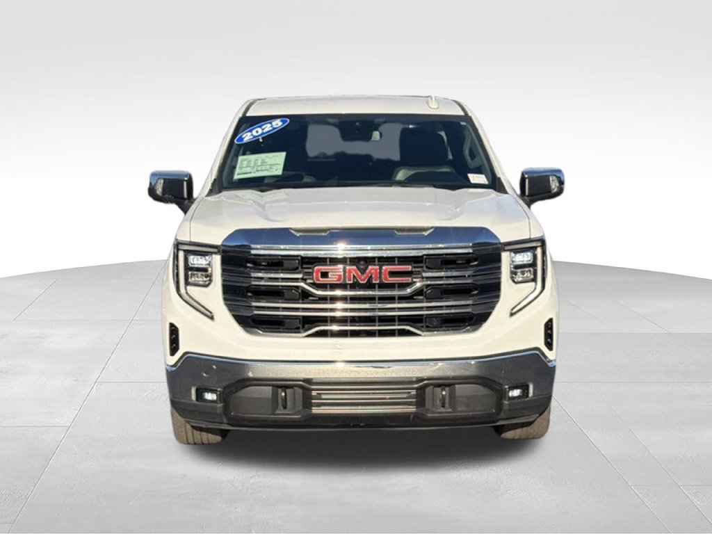 Used 2025 GMC Sierra 1500 SLT RWD image 11