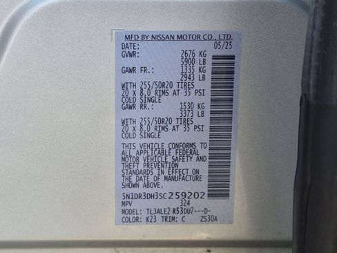 Certified 2025 Nissan Pathfinder Platinum FWD image 31