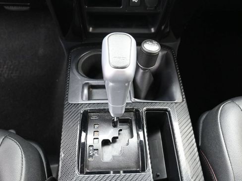 Certified 2022 Toyota 4Runner TRD Off-Road Premium w/ TRD Black Wheel Package (TMS) AWD/4WD image 26