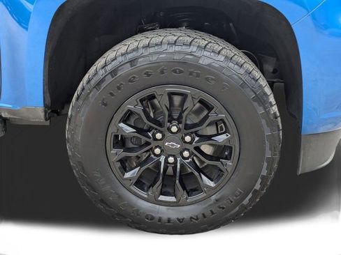 Used 2022 Chevrolet Colorado Z71 w/ LPO, Power Package AWD/4WD image 11