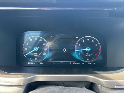 Used 2023 Kia Sorento SX image 7