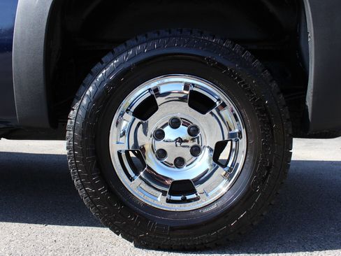 Used 2010 Chevrolet Silverado 1500 W/T AWD/4WD image 37