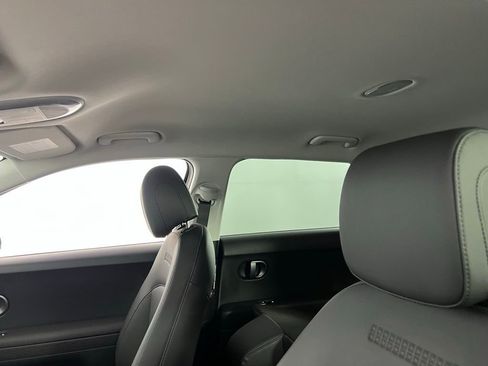 Used 2025 Hyundai Ioniq 5 SEL image 23