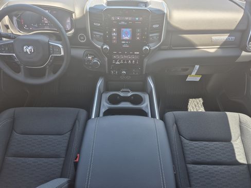 New 2026 RAM 1500 Big Horn AWD/4WD image 20