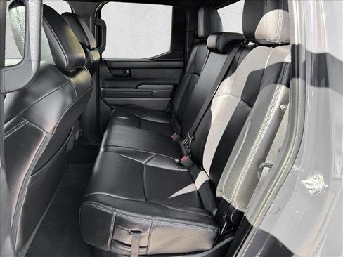 Used 2024 Toyota Tacoma SR5 AWD/4WD image 15