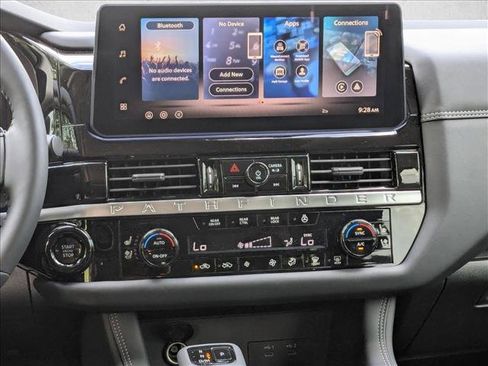 New 2026 Nissan Pathfinder Platinum FWD image 12