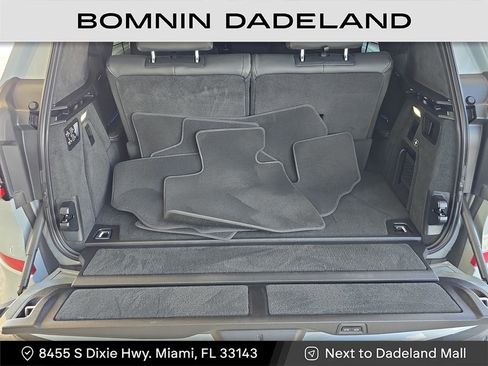 Used 2023 BMW X7 M60i w/ Executive Package image 12