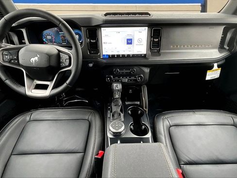 New 2025 Ford Bronco Badlands w/ Sasquatch Package image 5