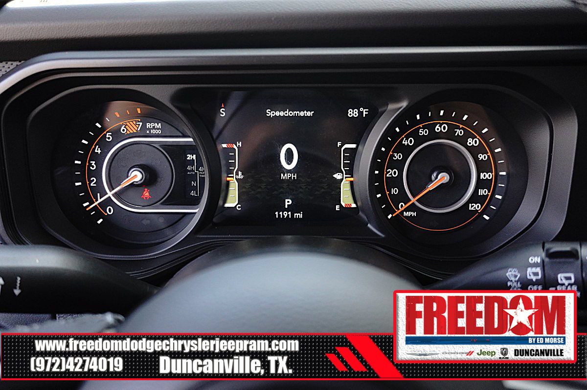 Used 2026 Jeep Wrangler Unlimited Rubicon AWD/4WD image 18