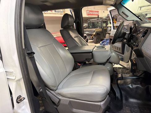 Used 2012 Ford F250 XL w/ PWR Equipment Group RWD image 34