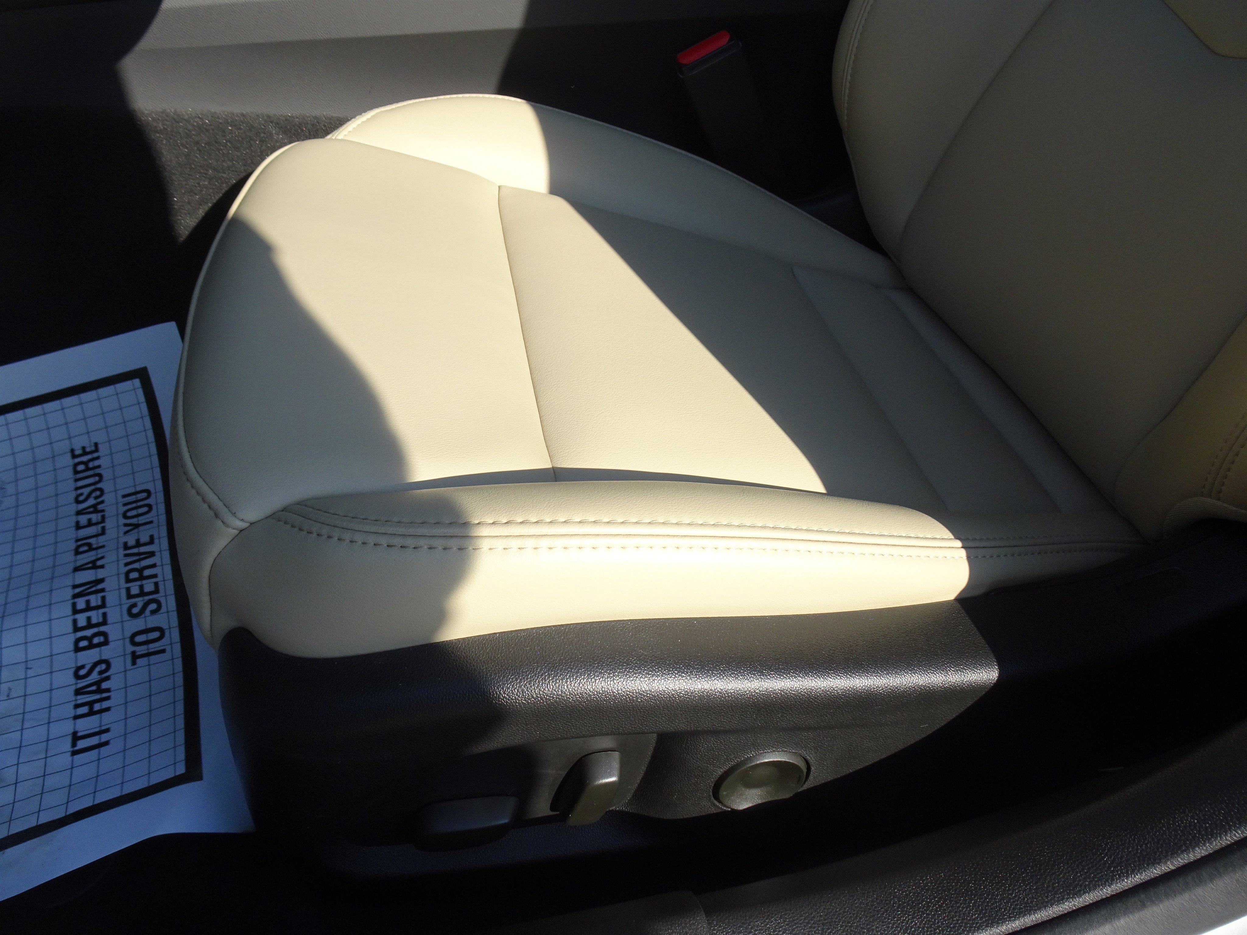Used 2023 Cadillac CT5 Luxury w/ Sun And Sound Package AWD/4WD image 9