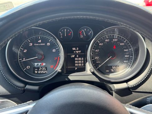 Used 2015 Audi TTS 2dr Roadster S tronic quattro image 19