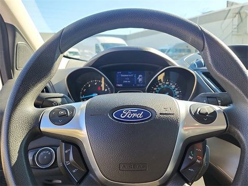 Used 2013 Ford Escape SE image 11