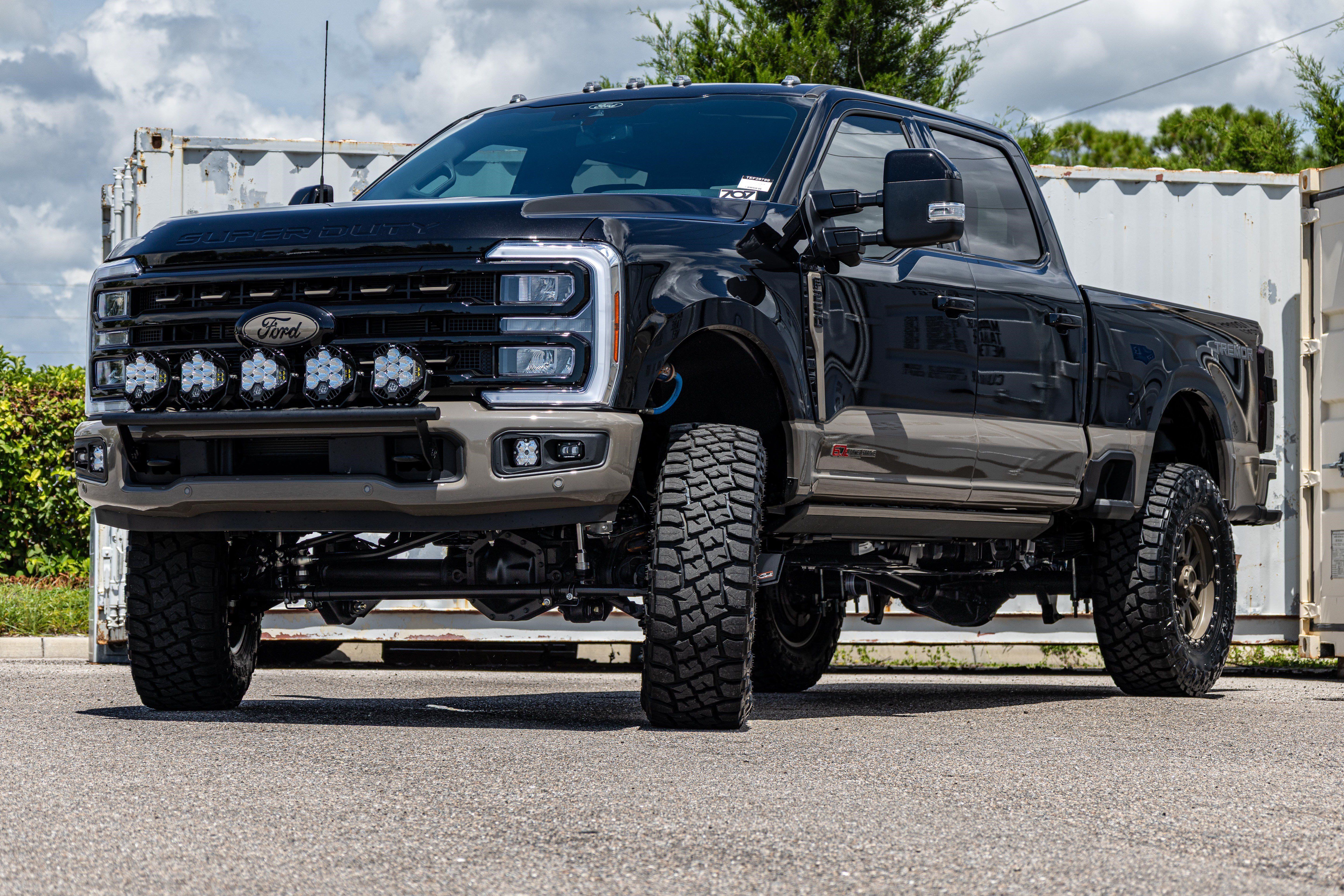 New 2026 Ford F250 King Ranch w/ Tremor Off-Road Package AWD/4WD image 9