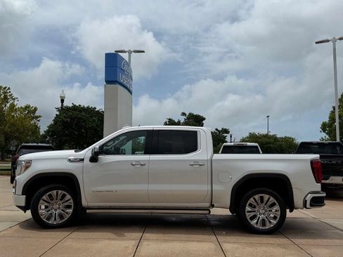 Used 2021 GMC Sierra 1500 Denali w/ Denali Ultimate Package AWD/4WD image 7