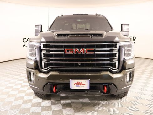 Used 2022 GMC Sierra 2500 AT4 w/ AT4 Preferred Package AWD/4WD image 10