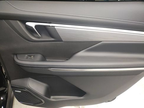 New 2026 Buick Enclave Preferred w/ Power Package FWD image 14