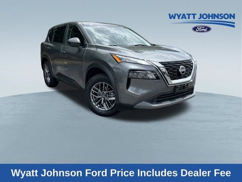 Used 2023 Nissan Rogue S AWD/4WD image 1