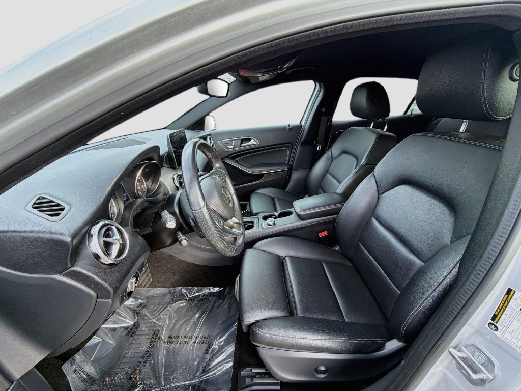 Used 2020 Mercedes-Benz GLA 250 4MATIC image 23