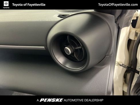Certified 2022 Toyota GR86 Premium RWD image 17