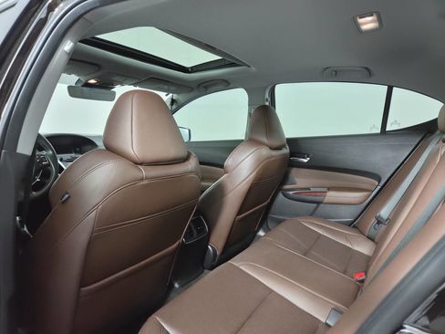 Used 2015 Acura TLX w/ Technology Package FWD image 22