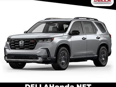 New 2025 Honda Pilot TrailSport