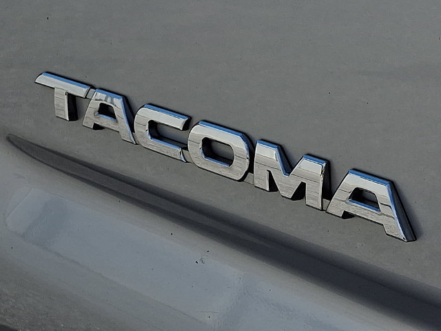 Used 2012 Toyota Tacoma 4x4 Access Cab image 30
