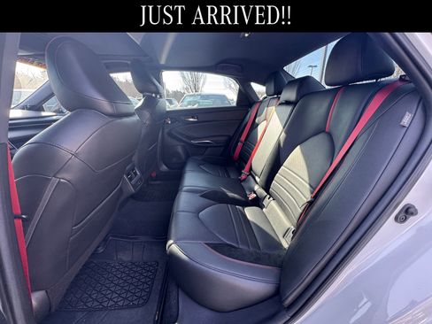 Used 2021 Toyota Avalon TRD image 10